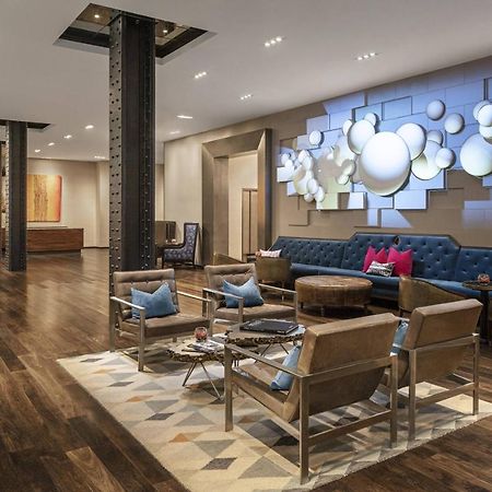 Jw Marriott Houston Downtown Hotell Exteriör bild