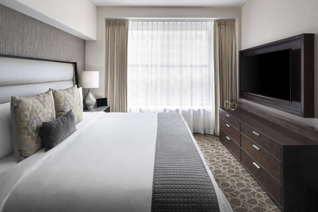 Jw Marriott Houston Downtown Hotell Exteriör bild