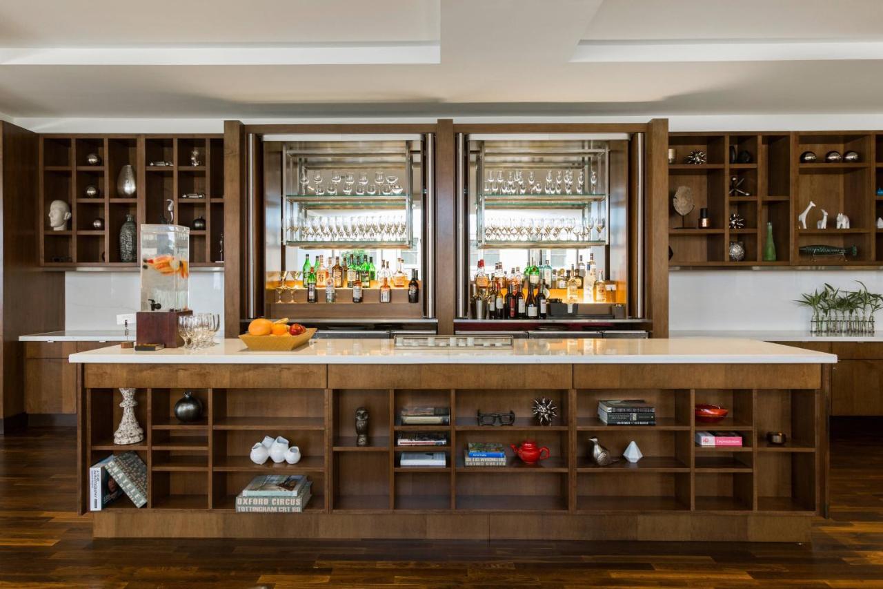 Jw Marriott Houston Downtown Hotell Exteriör bild