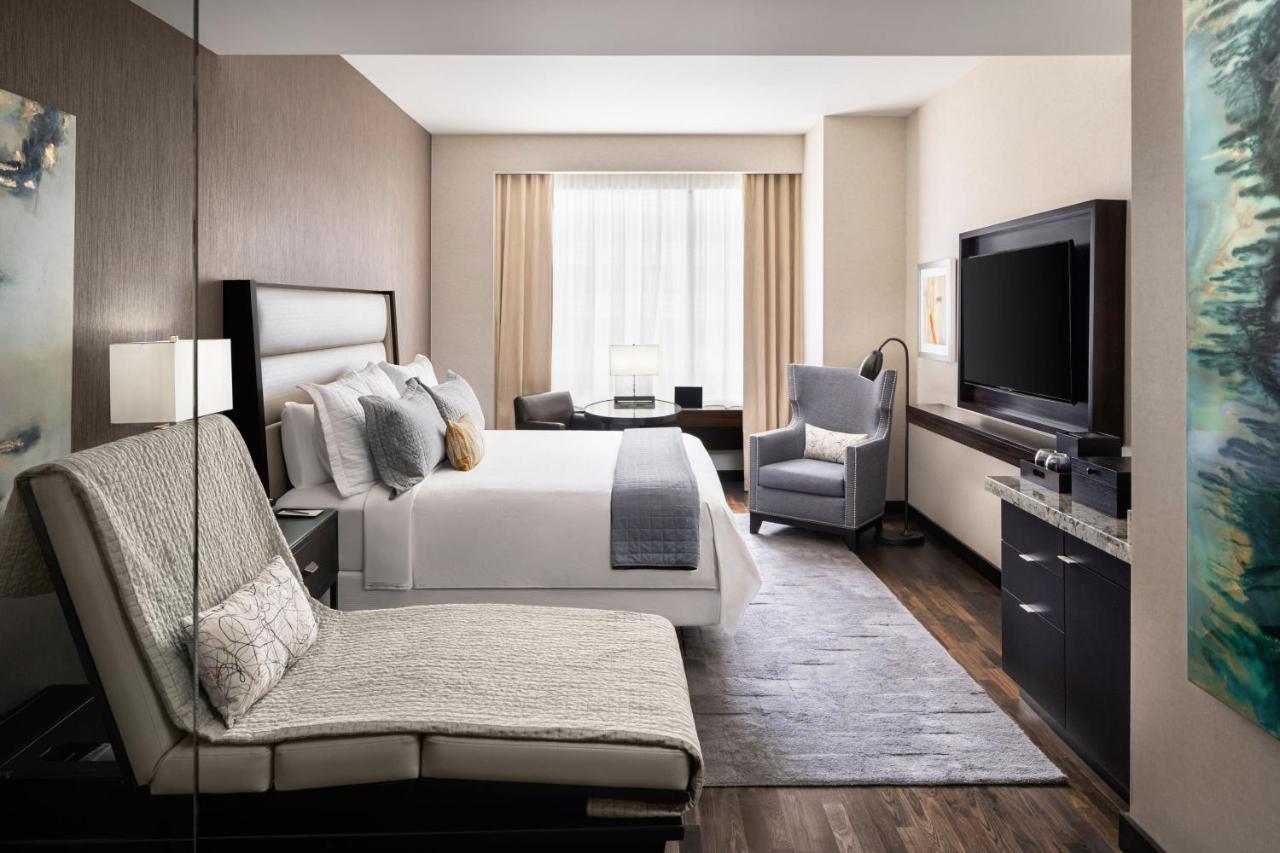 Jw Marriott Houston Downtown Hotell Exteriör bild