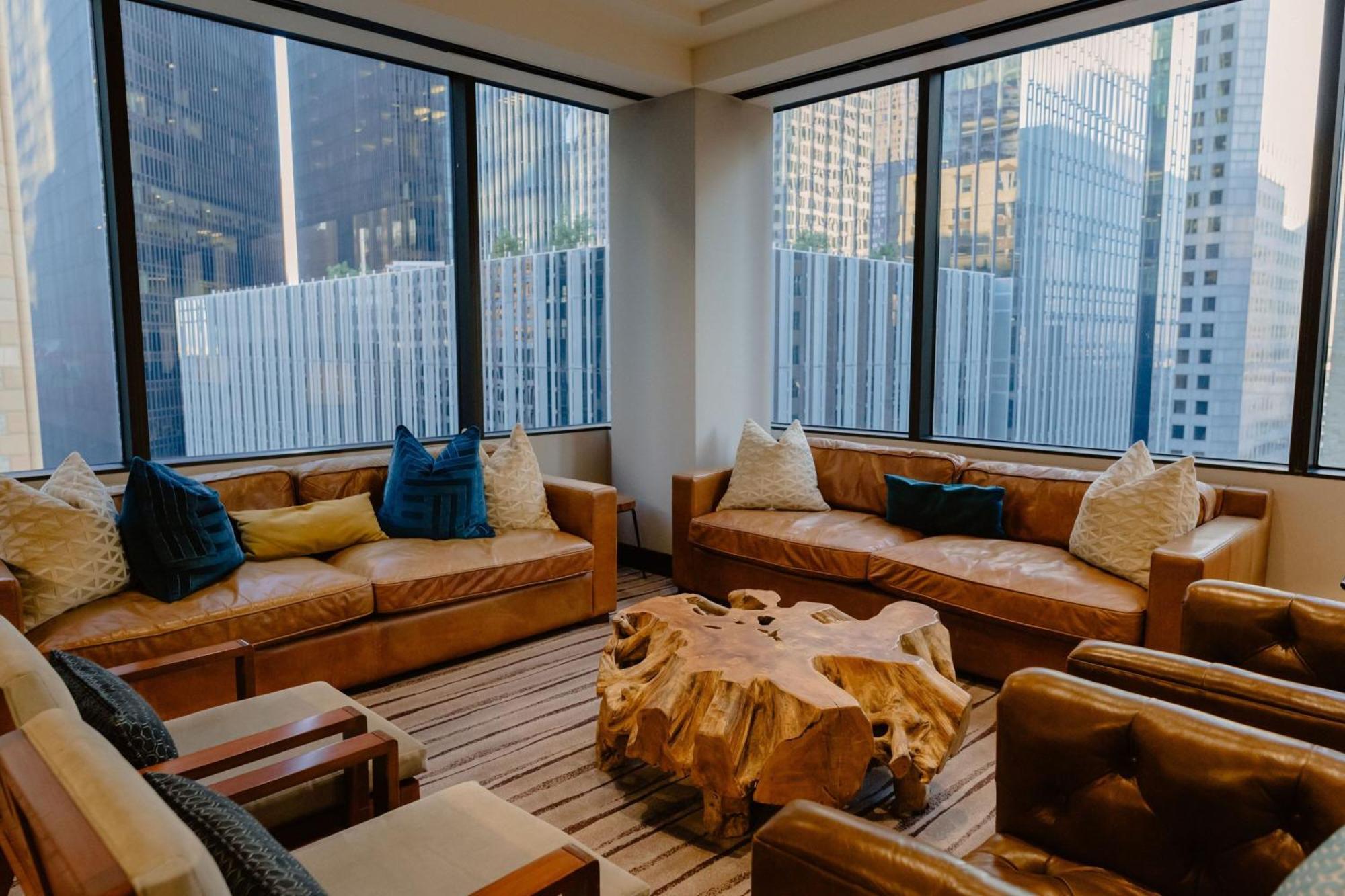 Jw Marriott Houston Downtown Hotell Exteriör bild
